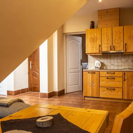 Apartament Apatramenty Baciarskie *